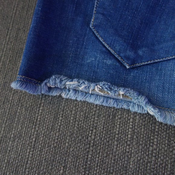 Diesel Mini Jean Skirt Size 26 Made in Italy *New with Tags* - Picture 13 of 16